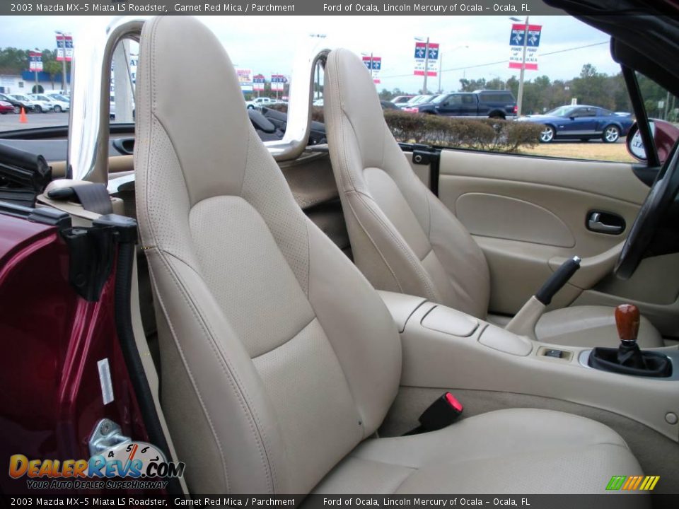 2003 Mazda MX-5 Miata LS Roadster Garnet Red Mica / Parchment Photo #19