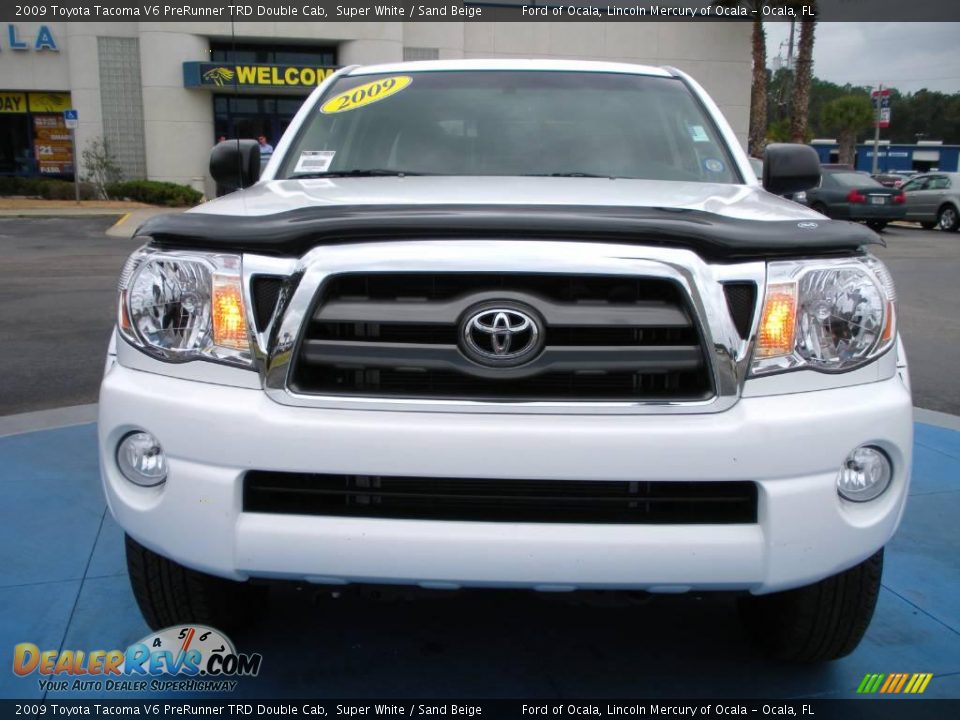 2009 Toyota Tacoma V6 PreRunner TRD Double Cab Super White / Sand Beige Photo #2