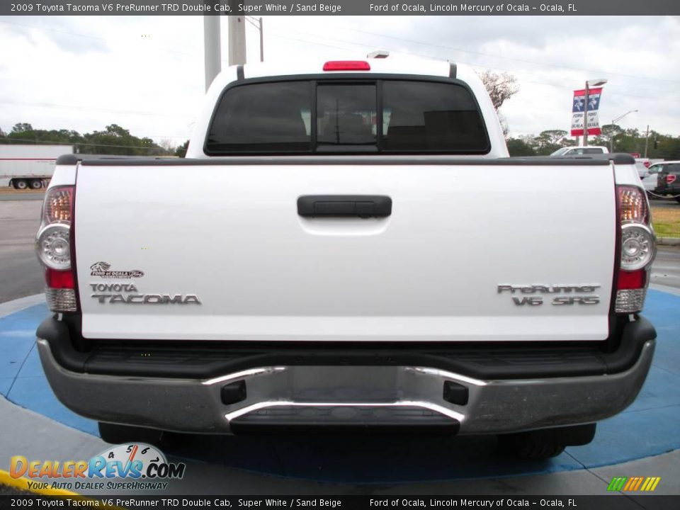 2009 Toyota Tacoma V6 PreRunner TRD Double Cab Super White / Sand Beige Photo #6