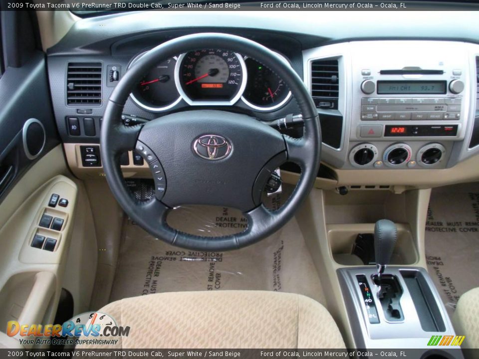 2009 Toyota Tacoma V6 PreRunner TRD Double Cab Super White / Sand Beige Photo #20