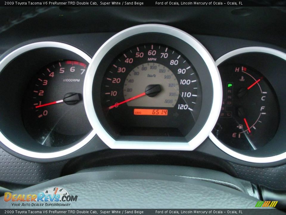 2009 Toyota Tacoma V6 PreRunner TRD Double Cab Super White / Sand Beige Photo #21