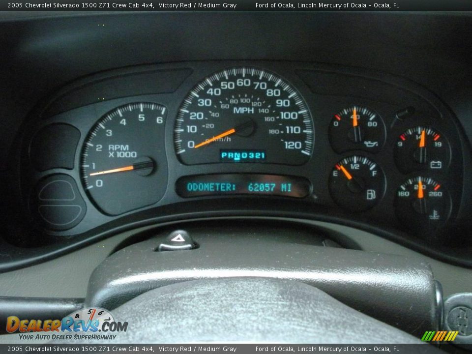 2005 Chevrolet Silverado 1500 Z71 Crew Cab 4x4 Victory Red / Medium Gray Photo #21