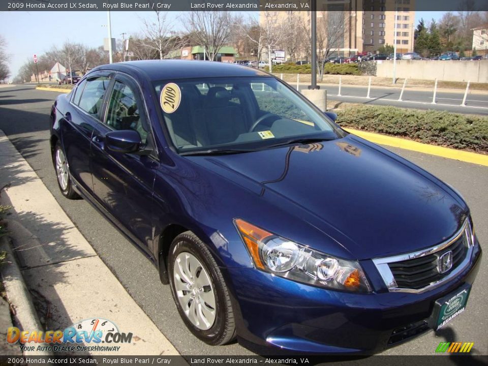2009 Honda Accord LX Sedan Royal Blue Pearl / Gray Photo #6