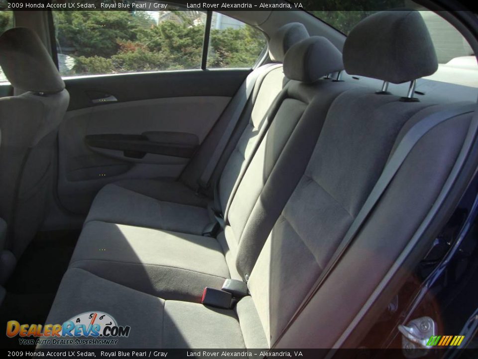 2009 Honda Accord LX Sedan Royal Blue Pearl / Gray Photo #15