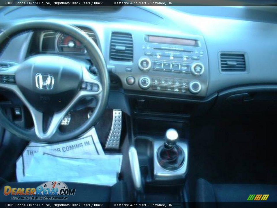 2006 Honda Civic Si Coupe Nighthawk Black Pearl / Black Photo #11