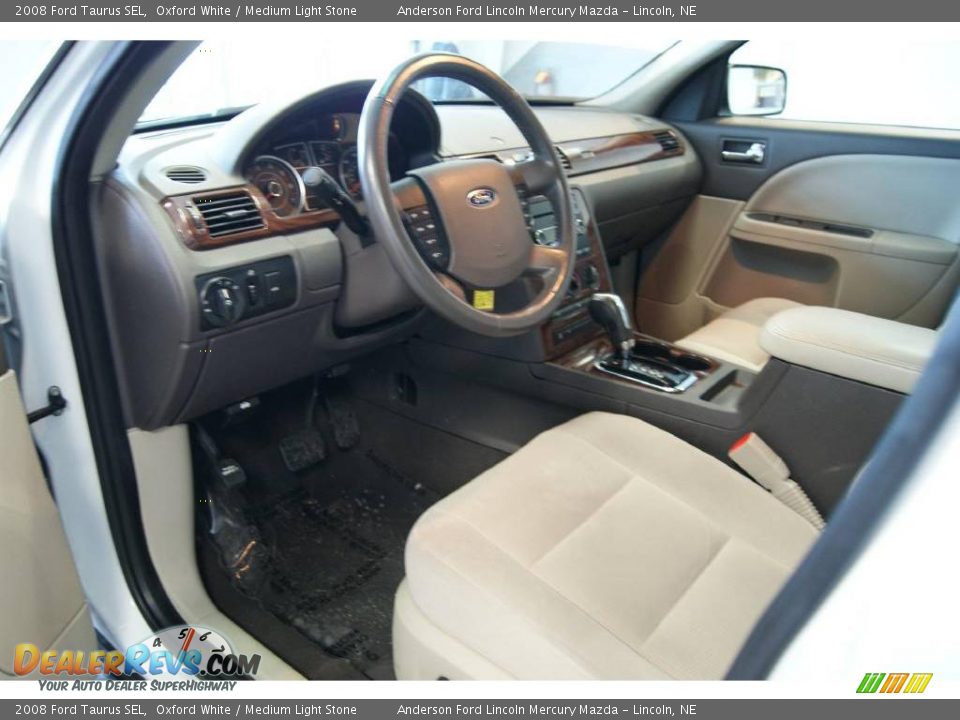 2008 Ford Taurus SEL Oxford White / Medium Light Stone Photo #14