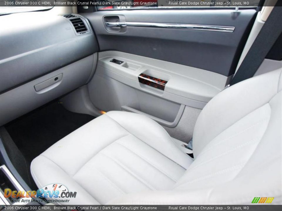 2006 Chrysler 300 C HEMI Brilliant Black Crystal Pearl / Dark Slate Gray/Light Graystone Photo #13