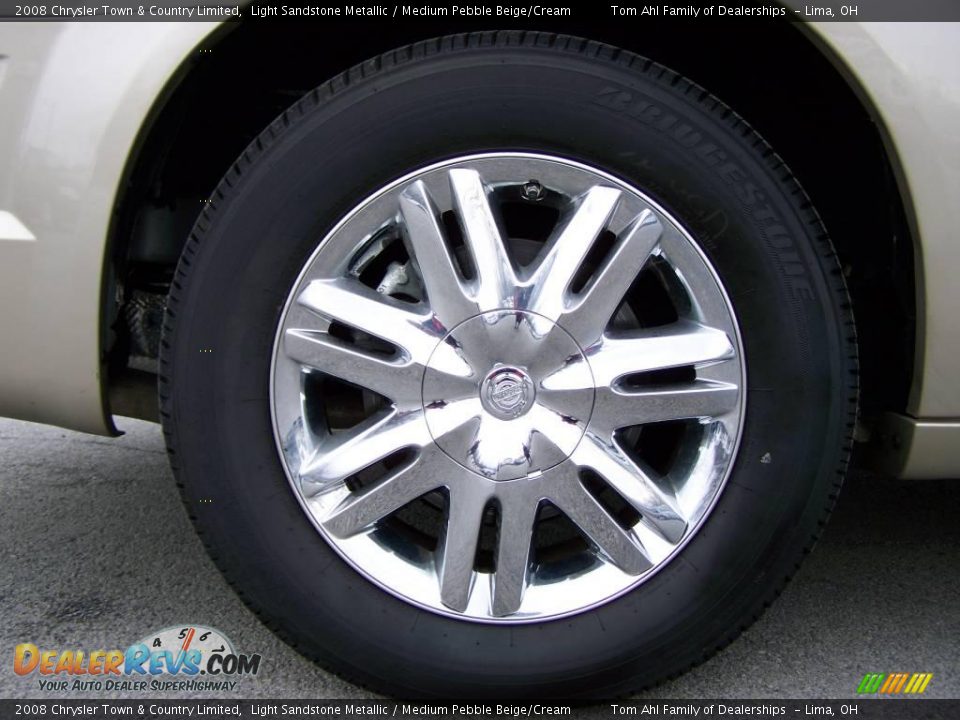 2008 Chrysler Town & Country Limited Light Sandstone Metallic / Medium Pebble Beige/Cream Photo #8