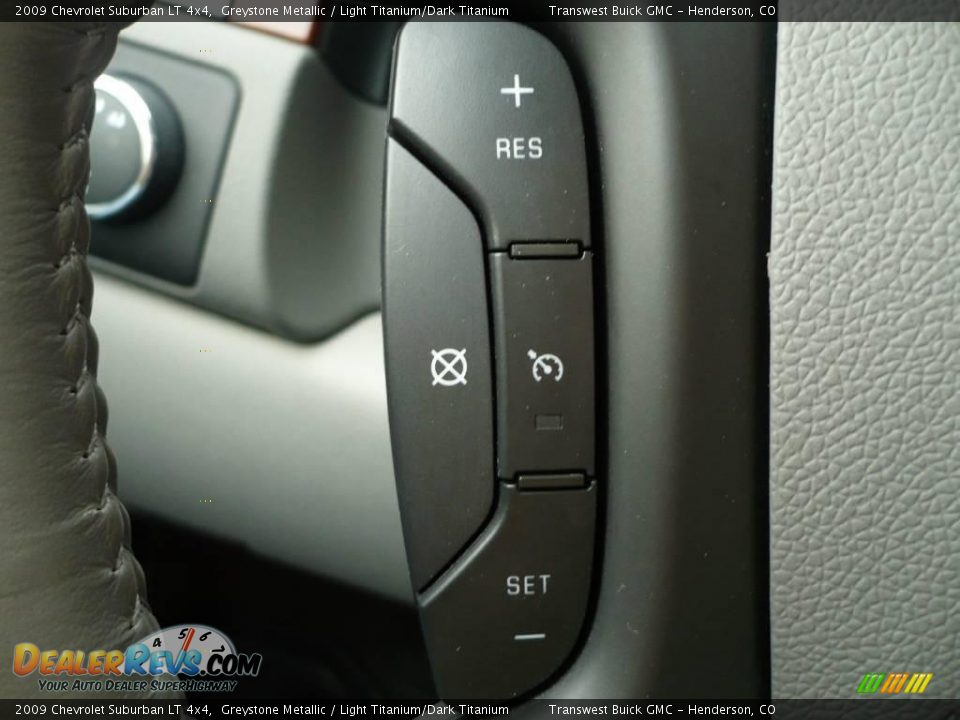 2009 Chevrolet Suburban LT 4x4 Greystone Metallic / Light Titanium/Dark Titanium Photo #14