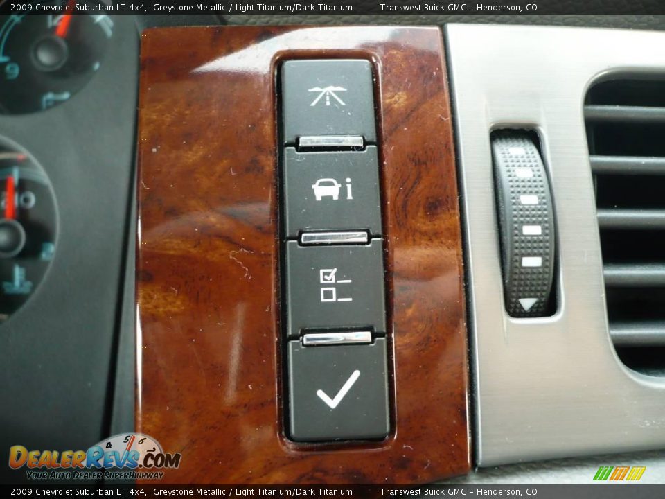 2009 Chevrolet Suburban LT 4x4 Greystone Metallic / Light Titanium/Dark Titanium Photo #17