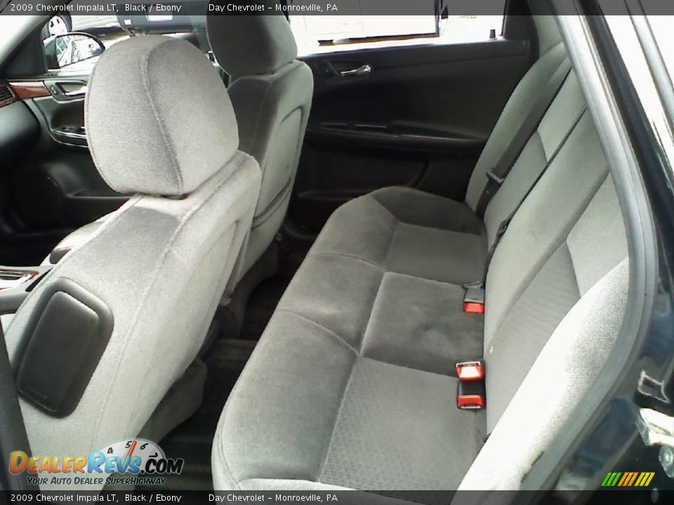 2009 Chevrolet Impala LT Black / Ebony Photo #8