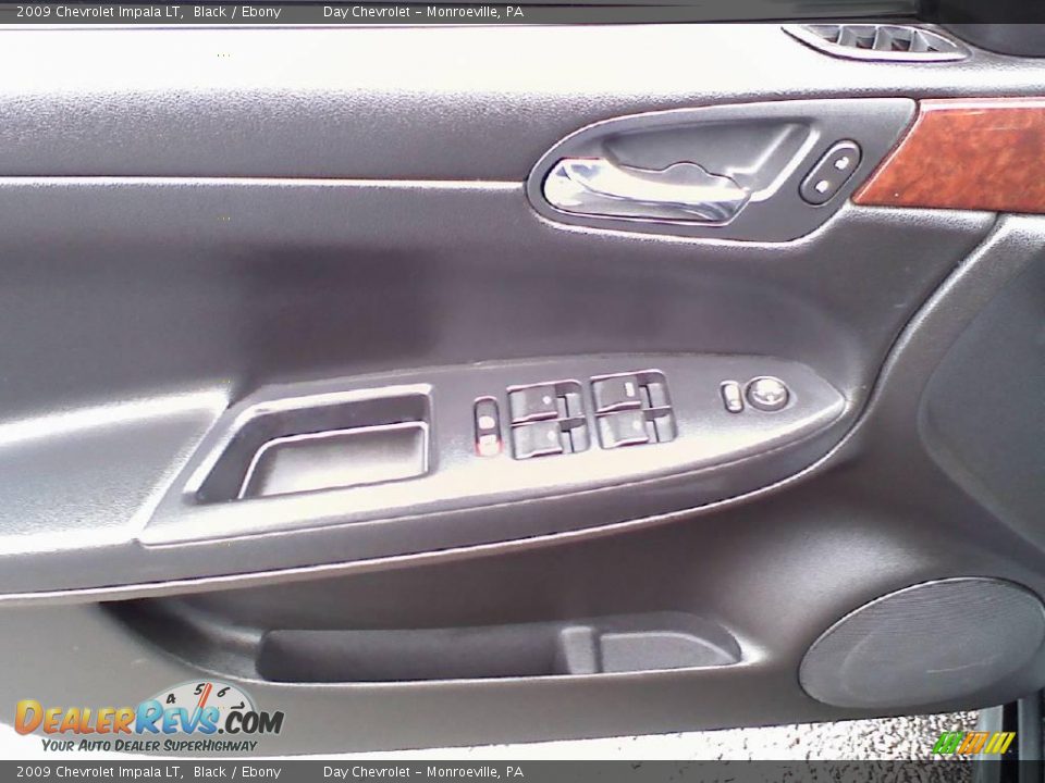 2009 Chevrolet Impala LT Black / Ebony Photo #10
