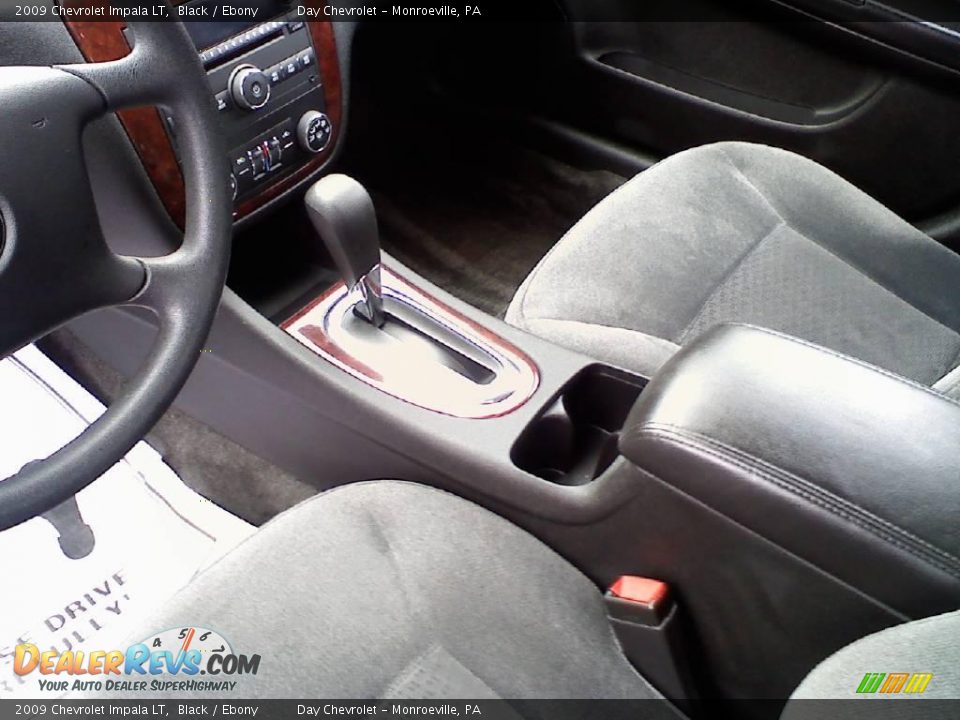 2009 Chevrolet Impala LT Black / Ebony Photo #11