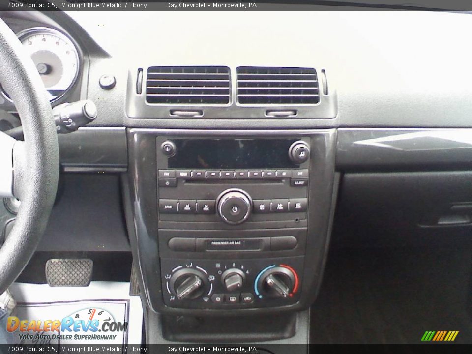 2009 Pontiac G5 Midnight Blue Metallic / Ebony Photo #12