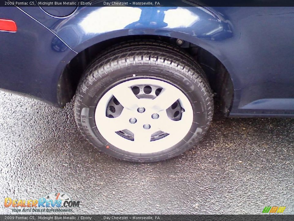 2009 Pontiac G5 Midnight Blue Metallic / Ebony Photo #15
