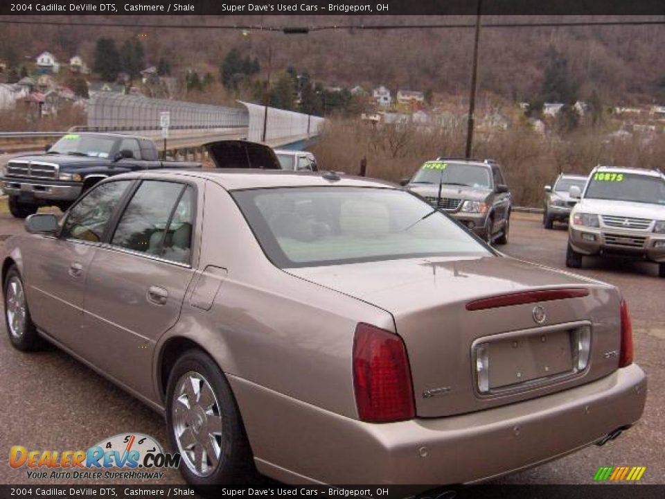 2004 Cadillac DeVille DTS Cashmere / Shale Photo #7