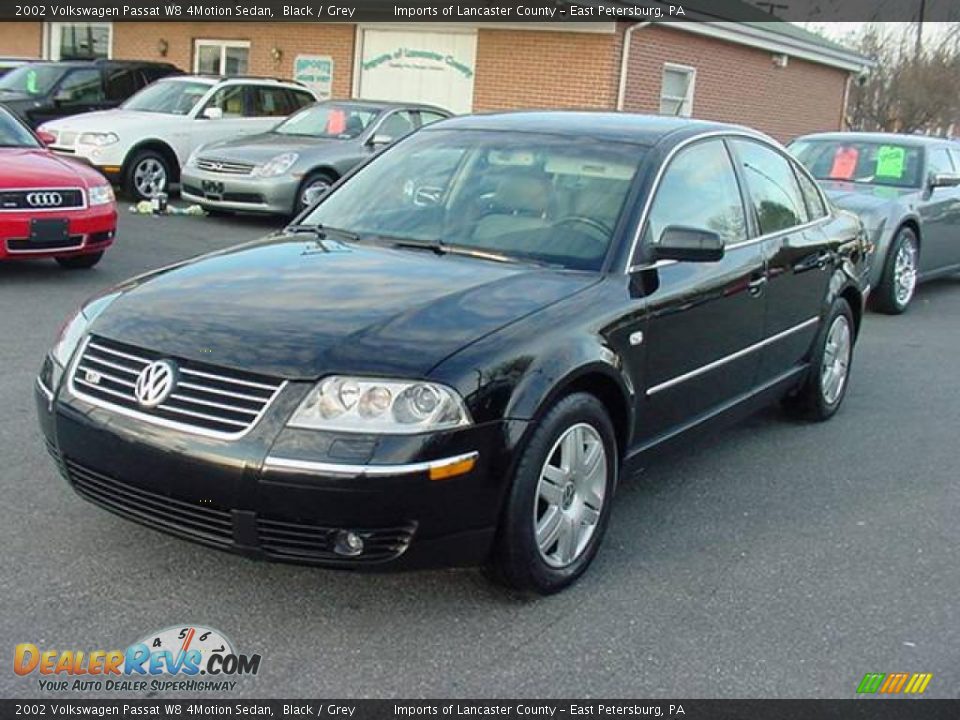 2002 Volkswagen Passat W8 4Motion Sedan Black / Grey Photo #3
