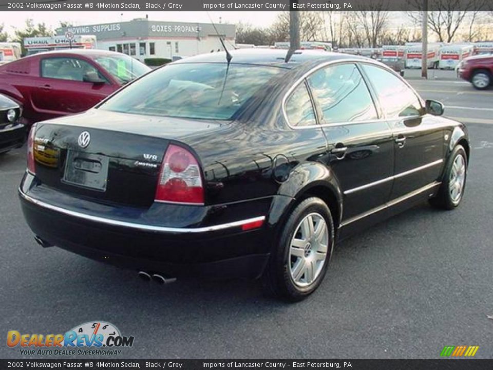 2002 Volkswagen Passat W8 4Motion Sedan Black / Grey Photo #5