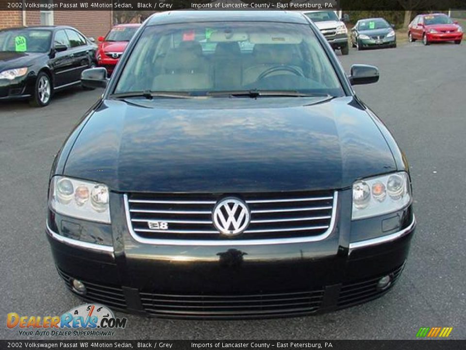 2002 Volkswagen Passat W8 4Motion Sedan Black / Grey Photo #12