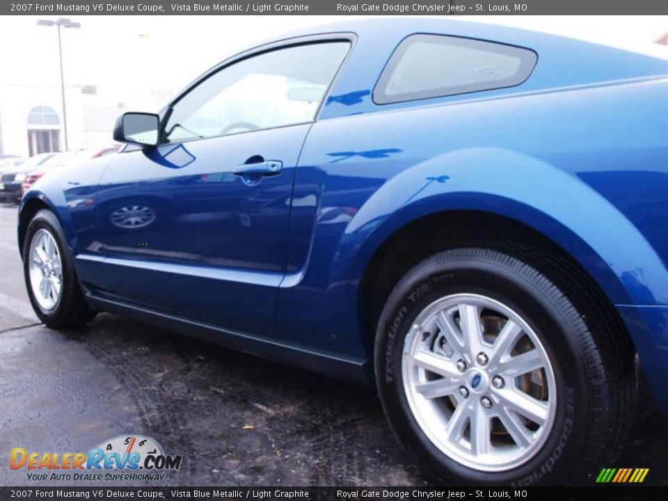 2007 Ford Mustang V6 Deluxe Coupe Vista Blue Metallic / Light Graphite Photo #4