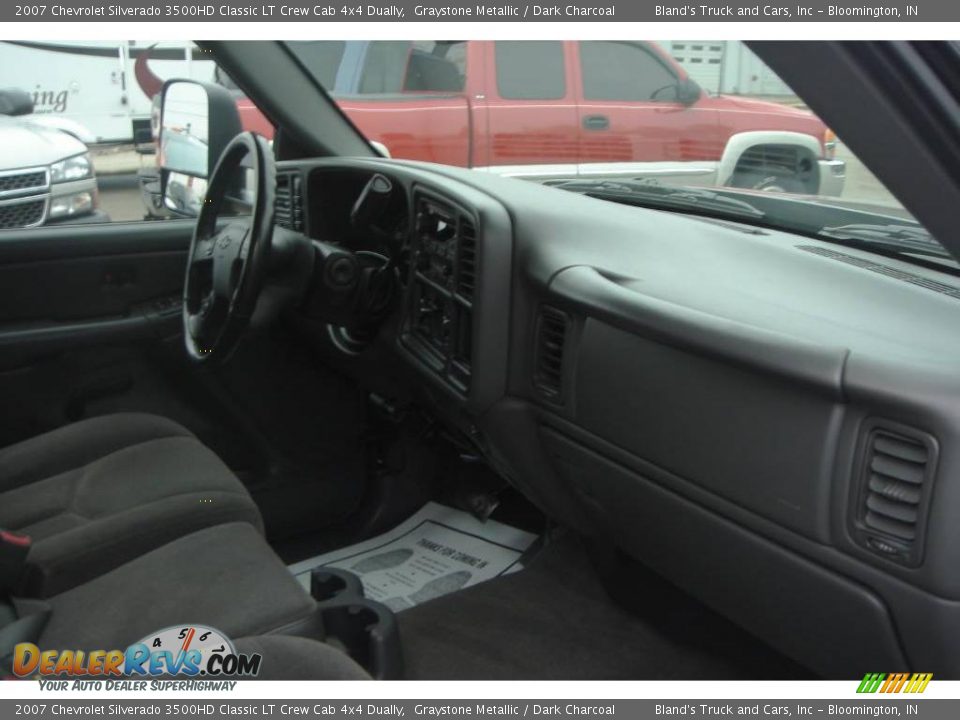 2007 Chevrolet Silverado 3500HD Classic LT Crew Cab 4x4 Dually Graystone Metallic / Dark Charcoal Photo #4