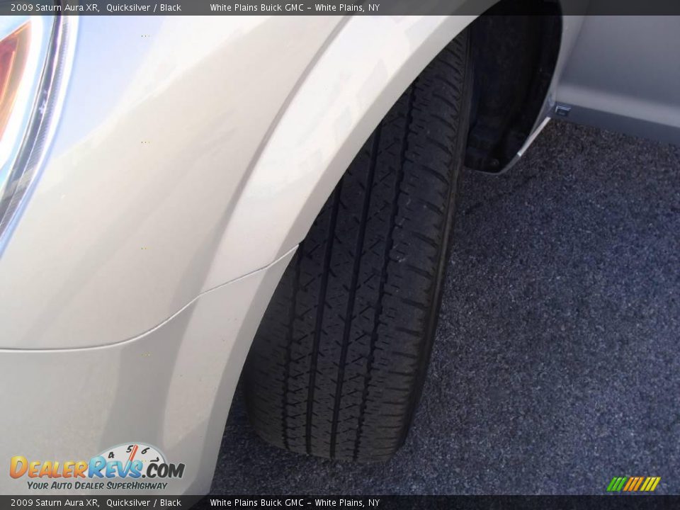 2009 Saturn Aura XR Quicksilver / Black Photo #10