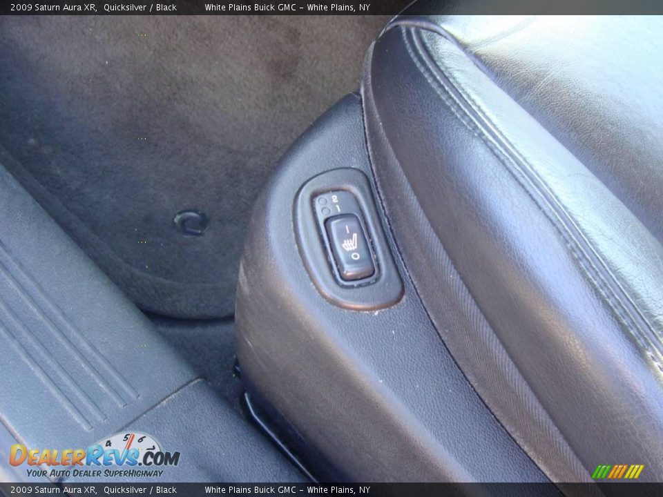 2009 Saturn Aura XR Quicksilver / Black Photo #15