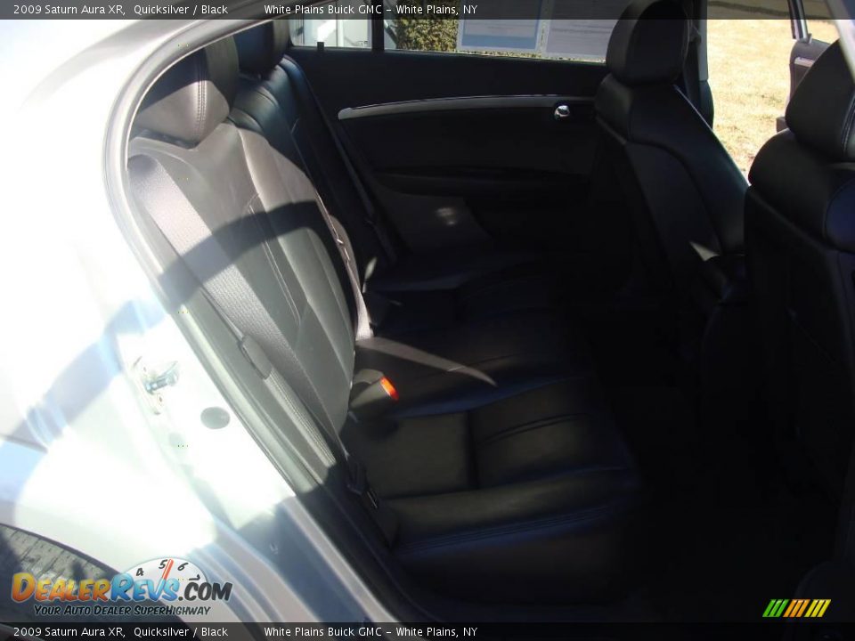 2009 Saturn Aura XR Quicksilver / Black Photo #18