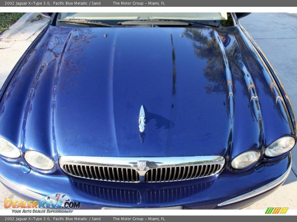 2002 Jaguar X-Type 3.0 Pacific Blue Metallic / Sand Photo #12