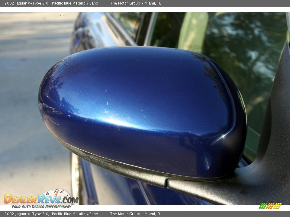 2002 Jaguar X-Type 3.0 Pacific Blue Metallic / Sand Photo #21