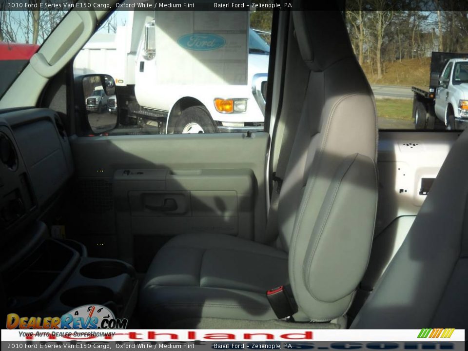 2010 Ford E Series Van E150 Cargo Oxford White / Medium Flint Photo #15