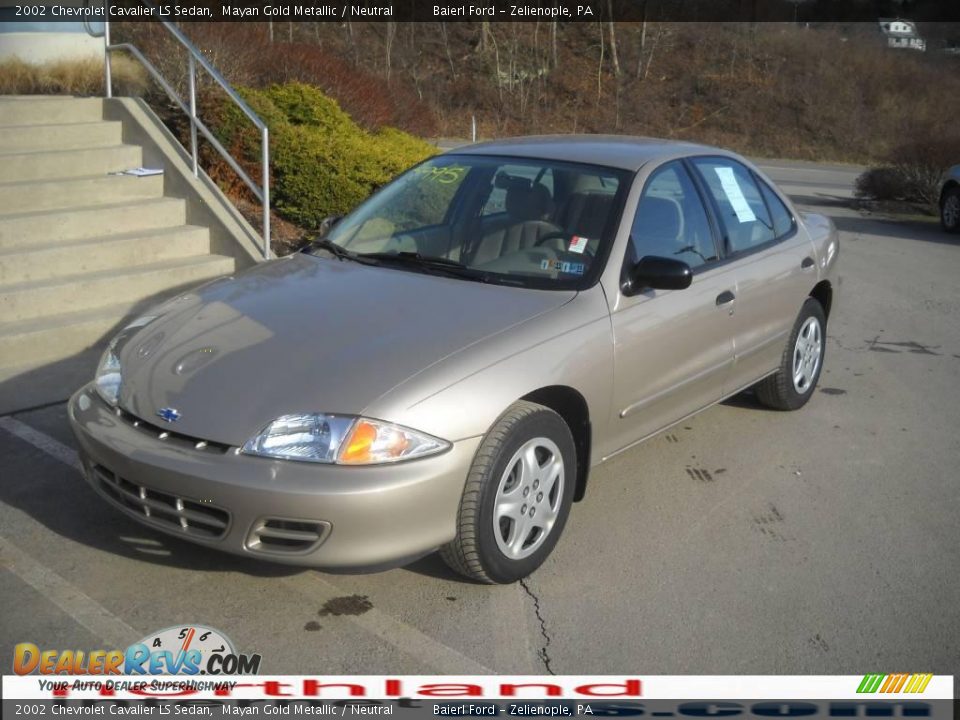 2002 Chevrolet Cavalier LS Sedan Mayan Gold Metallic / Neutral Photo #2