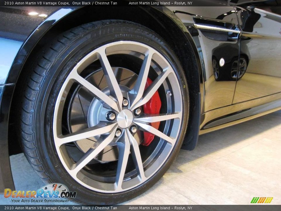 2010 Aston Martin V8 Vantage Coupe Onyx Black / Chestnut Tan Photo #9