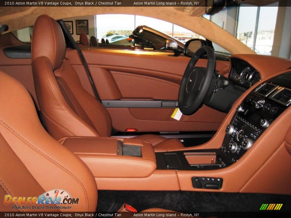 2010 Aston Martin V8 Vantage Coupe Onyx Black / Chestnut Tan Photo #17