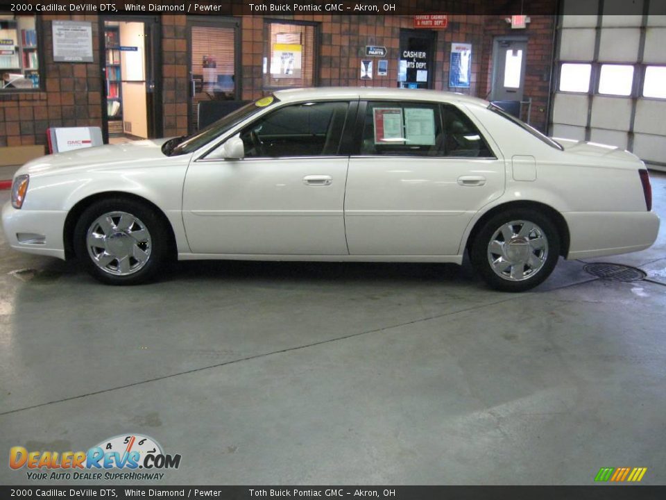 2000 Cadillac DeVille DTS White Diamond / Pewter Photo #5