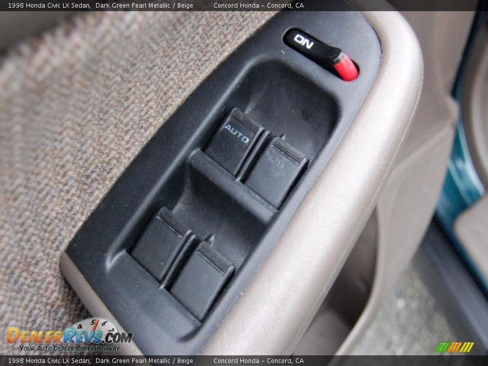 1998 Honda Civic LX Sedan Dark Green Pearl Metallic / Beige Photo #17