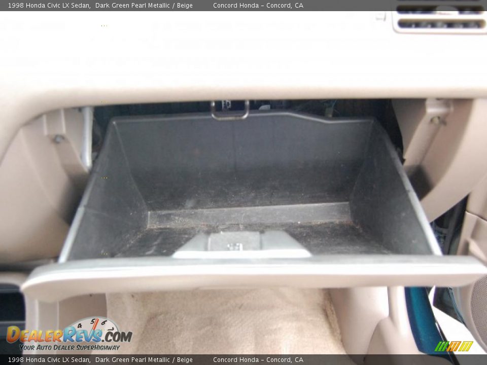 1998 Honda Civic LX Sedan Dark Green Pearl Metallic / Beige Photo #26
