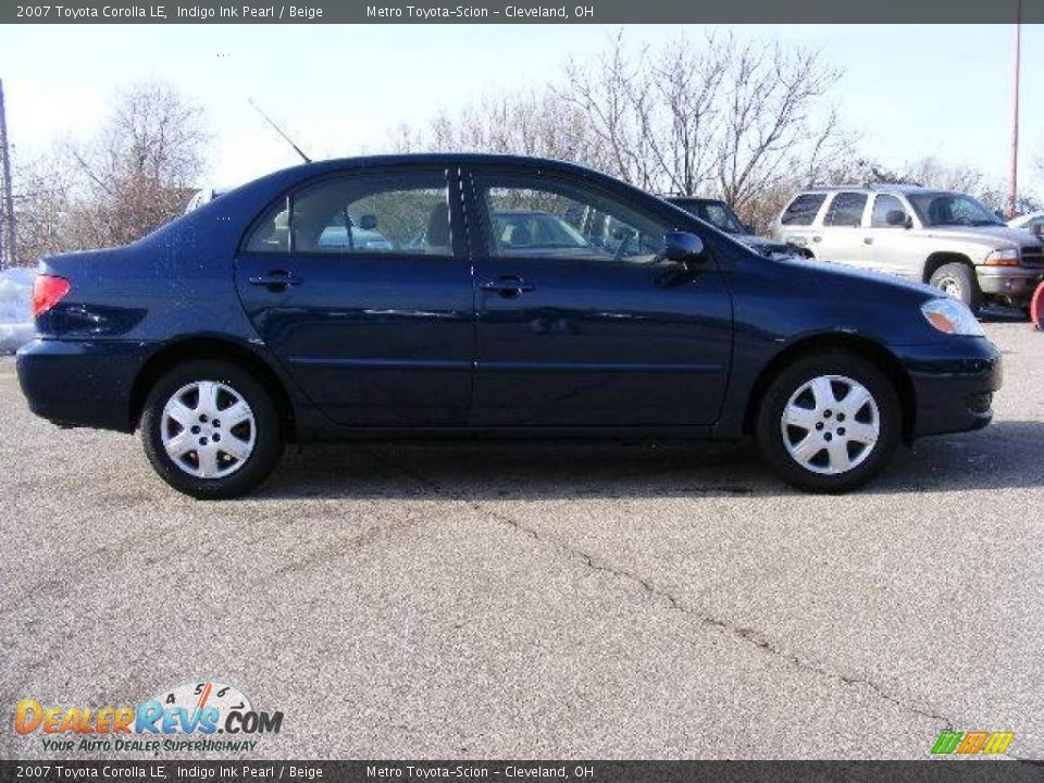 2007 Toyota Corolla LE Indigo Ink Pearl / Beige Photo #2