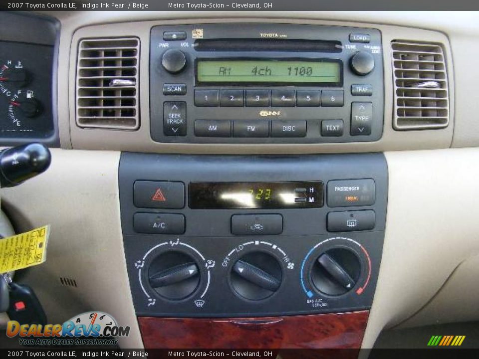 2007 Toyota Corolla LE Indigo Ink Pearl / Beige Photo #18
