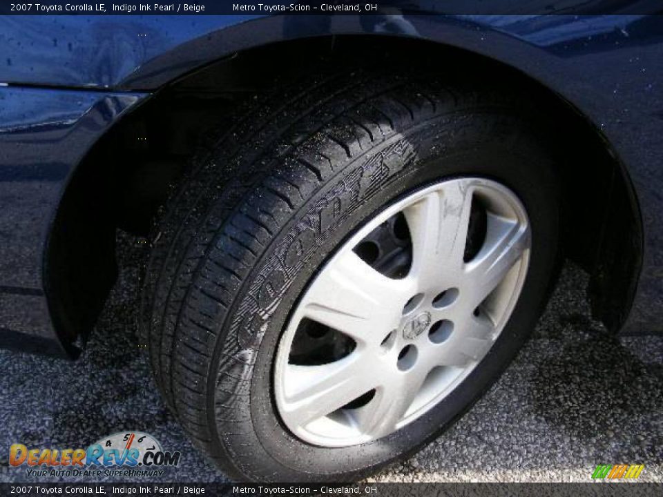 2007 Toyota Corolla LE Indigo Ink Pearl / Beige Photo #26