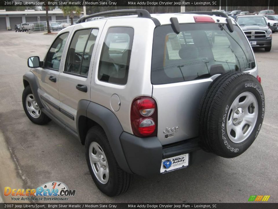 2007 Jeep Liberty Sport Bright Silver Metallic / Medium Slate Gray Photo #5