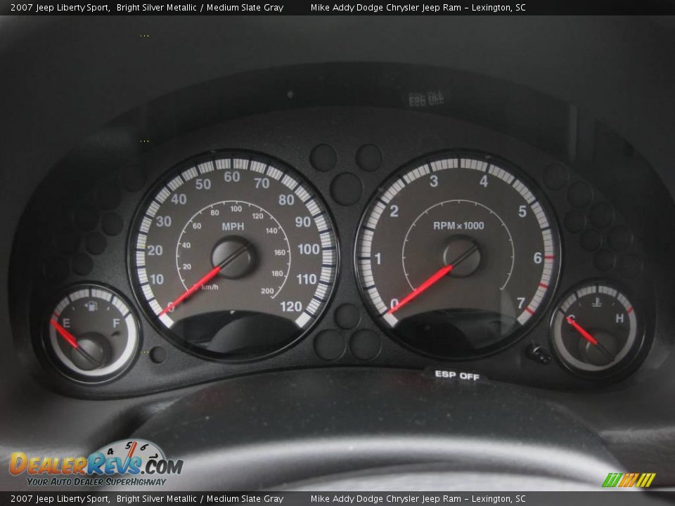 2007 Jeep Liberty Sport Bright Silver Metallic / Medium Slate Gray Photo #17