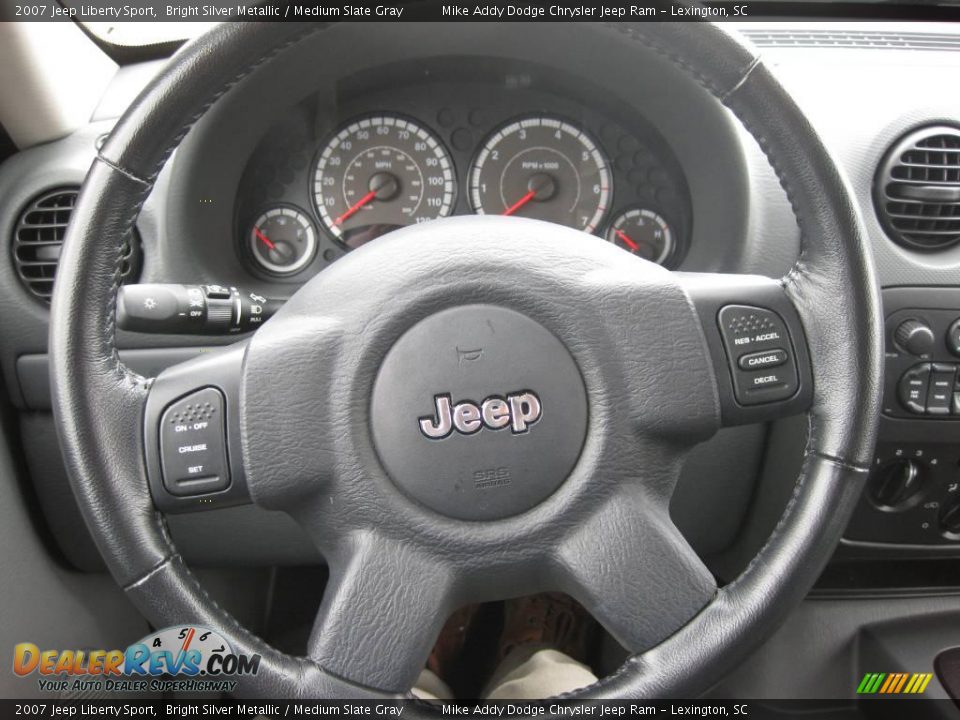 2007 Jeep Liberty Sport Bright Silver Metallic / Medium Slate Gray Photo #18
