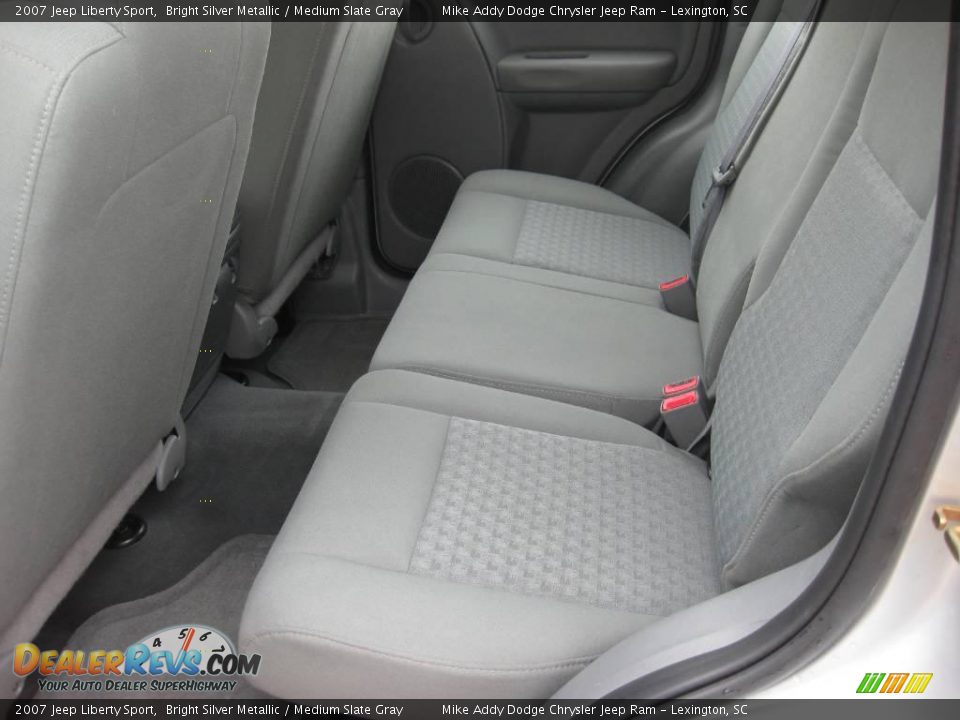 2007 Jeep Liberty Sport Bright Silver Metallic / Medium Slate Gray Photo #23