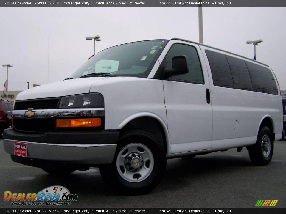 2009 Chevrolet Express LS 3500 Passenger Van Summit White / Medium Pewter Photo #5