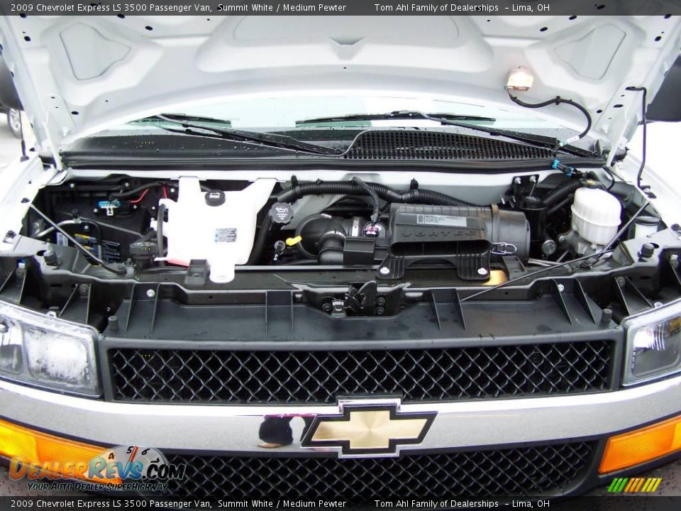 2009 Chevrolet Express LS 3500 Passenger Van Summit White / Medium Pewter Photo #21