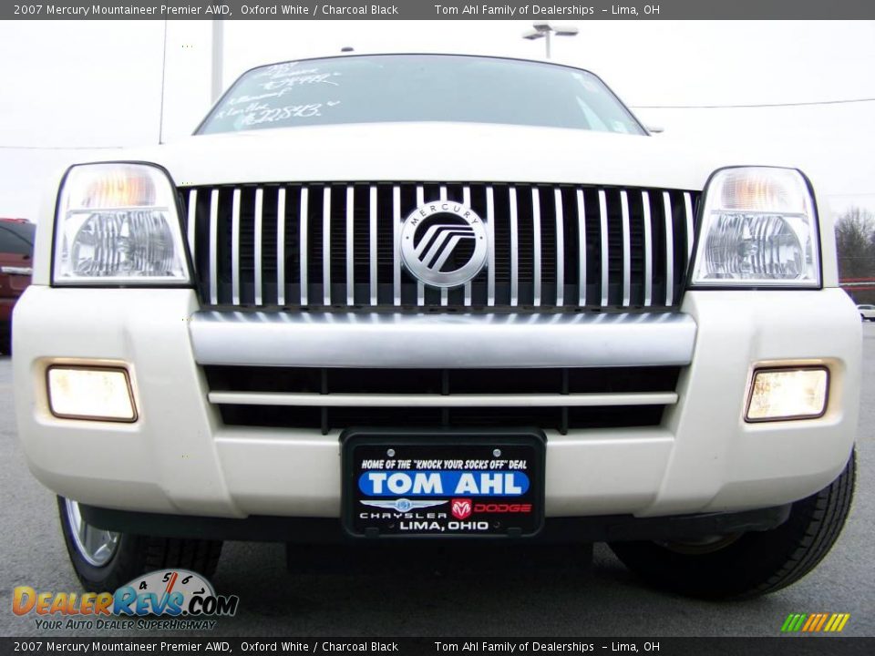 2007 Mercury Mountaineer Premier AWD Oxford White / Charcoal Black Photo #3