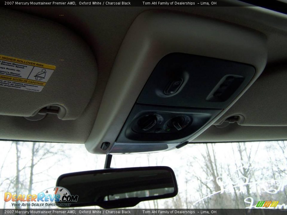 2007 Mercury Mountaineer Premier AWD Oxford White / Charcoal Black Photo #25