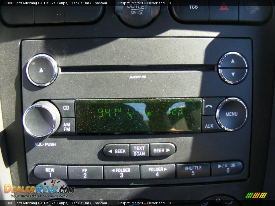 2008 Ford Mustang GT Deluxe Coupe Black / Dark Charcoal Photo #33