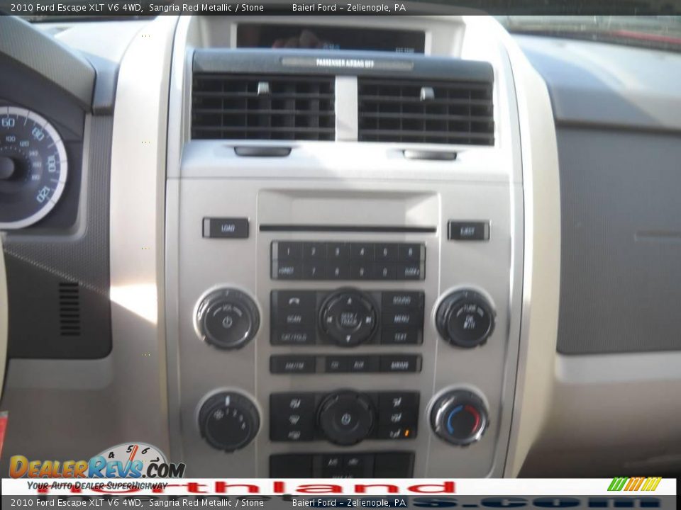 2010 Ford Escape XLT V6 4WD Sangria Red Metallic / Stone Photo #16